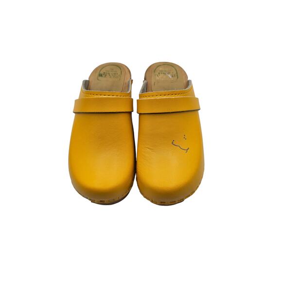 Haga Toffeln Clogs Shoes Girls Sz 29 (US 11) Yellow Leather Swedish Clogs Wooden - Picture 3 of 7
